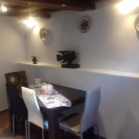 Villa Traditional